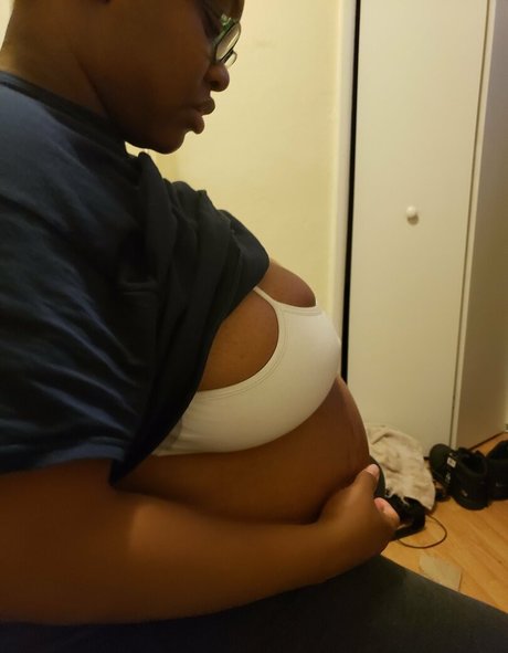 freakythickums model sexy picture