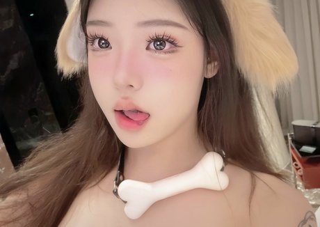 Yuzichucunqi sexy star pictures