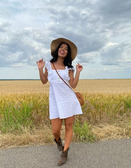gabriellered top star photo