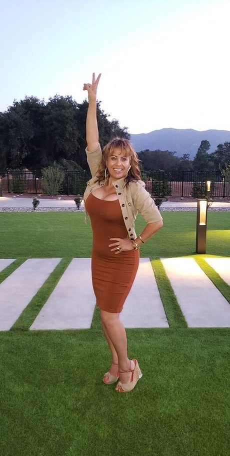 Mexymilf nudes pornstar galleries