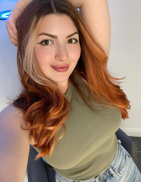 amyaugusttease nice pornstar photo