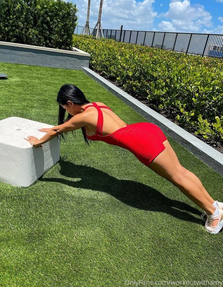 workoutwithamy pornstar sexy photos
