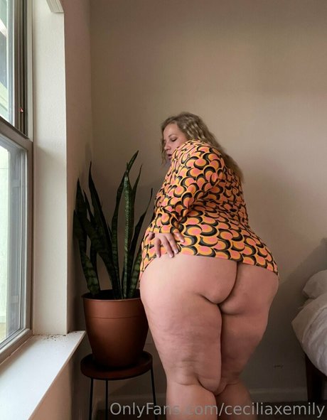 ceciliaxemily pornstar erotic pics