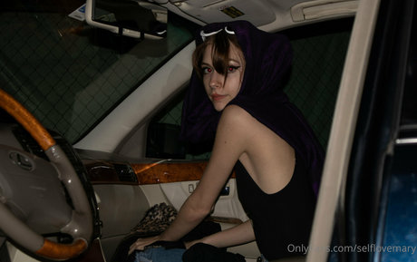selflovesage star sexy pics