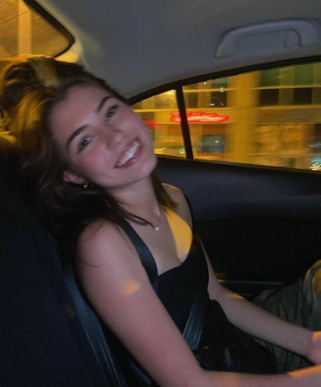 Ava Rose Beaune star best img