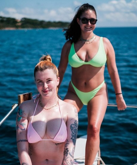 Ireland Baldwin free actress pic