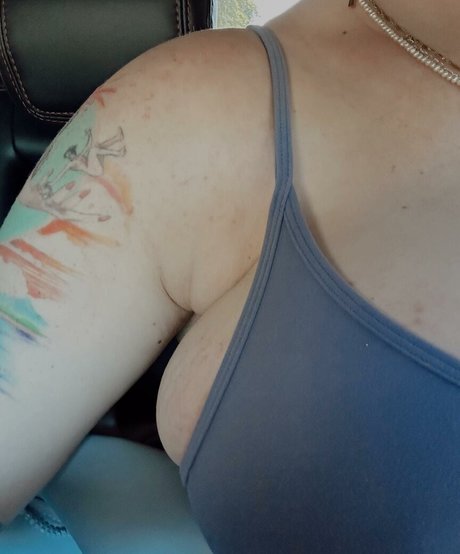 Ireland Baldwin pretty star galleries