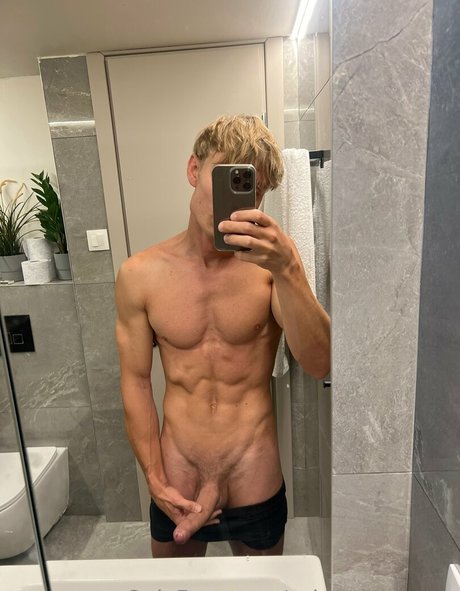 sebastiancoxxx pornstar naked photo