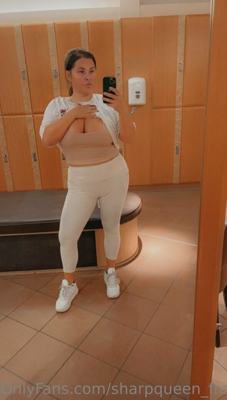 sharpqueen free pornstar art archive