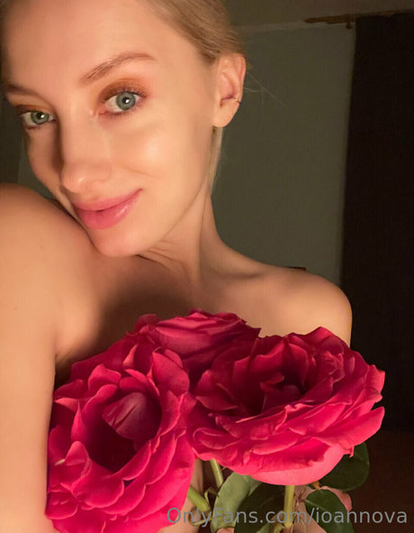 ioannova sex star photo