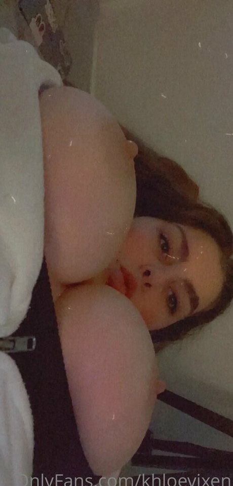 khloekellyxo star naked gallery