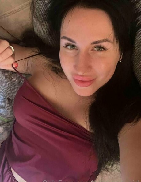 lusty queen pornstar sexy galleries