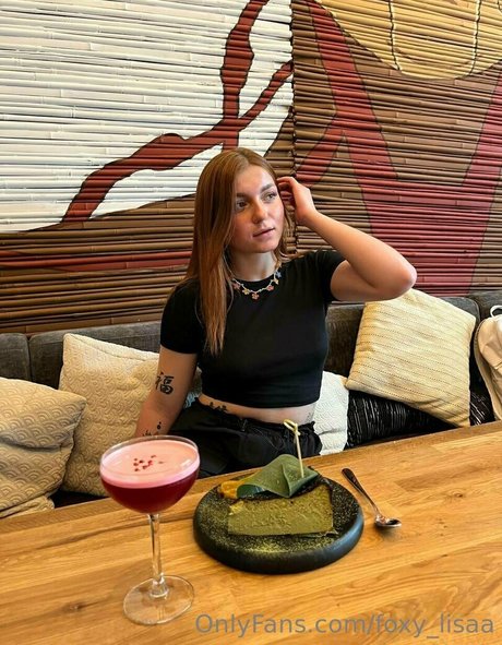 foxy lisaa beautiful pornstar gallery