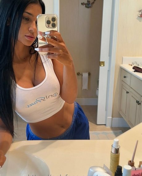 yourmadison erotic pornstar photos