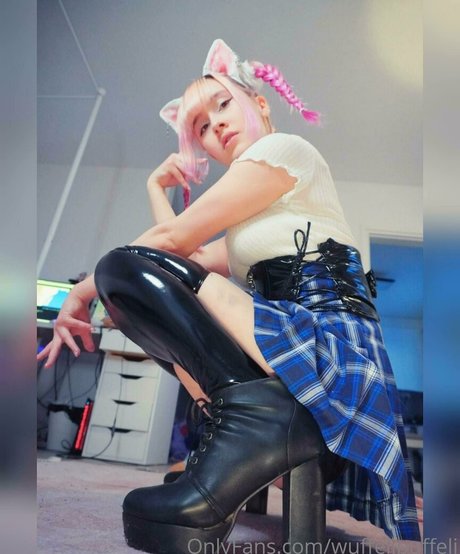 wuffelipuffelifree pretty star pic