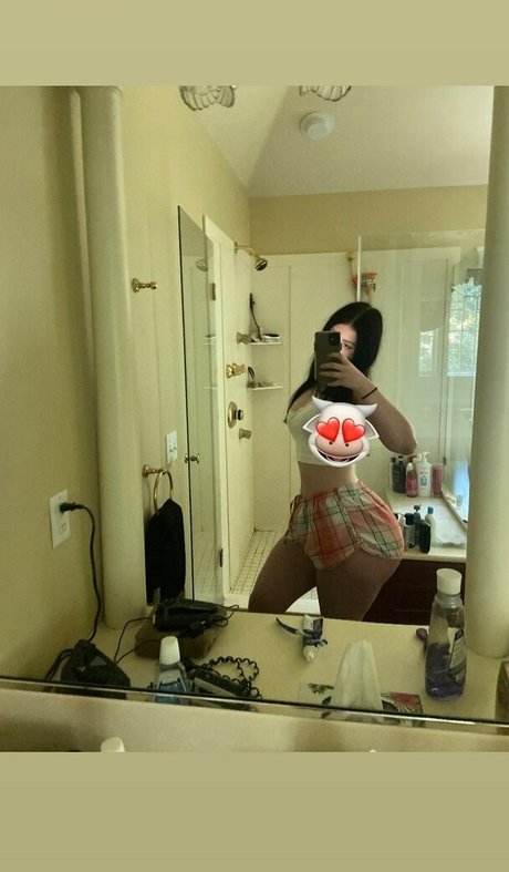 beauty curvy onlyfans art porn img