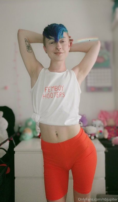 enbyjupiterfree nudes model images