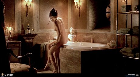 Sienna Miller sexy model picture