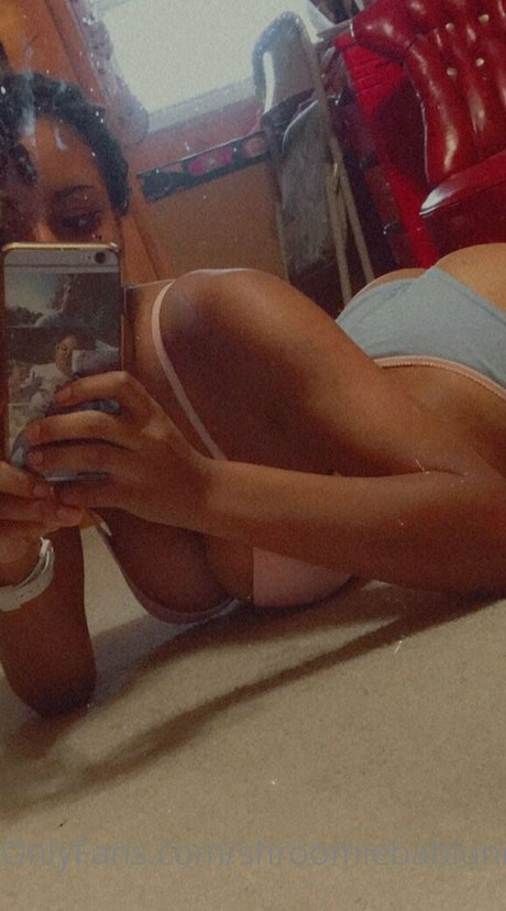 shroomiebabiuncensored high quality pornstar pics