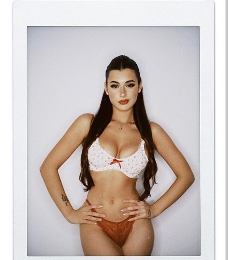 20 years old onlyfans sexy naked gallery