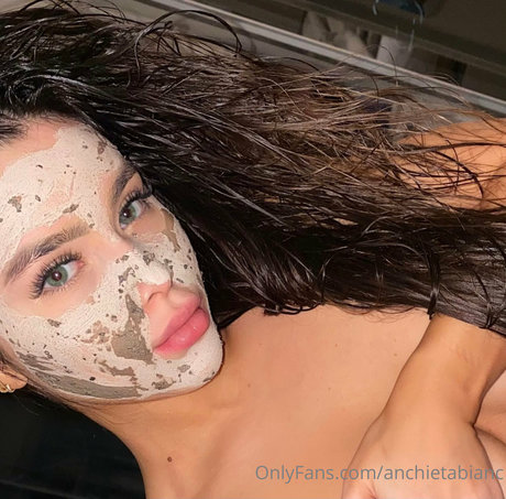Bianca Anchieta erotic model galleries