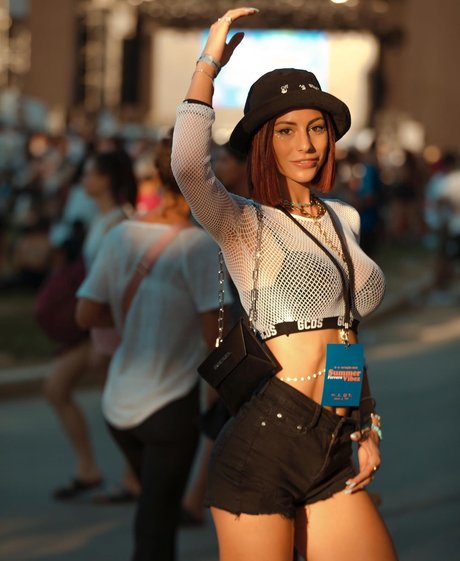 Carolina Dallari perfect model images