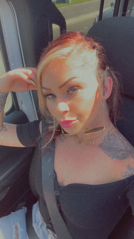 brookegonerouge star picture