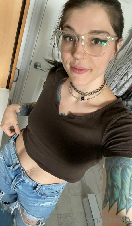sixxela sex pornstar gallery