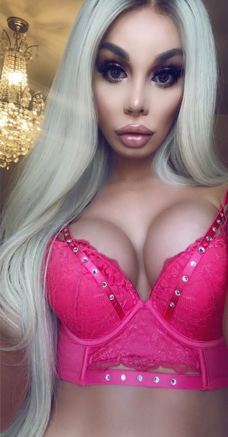 Lola Christina sex pornstar images