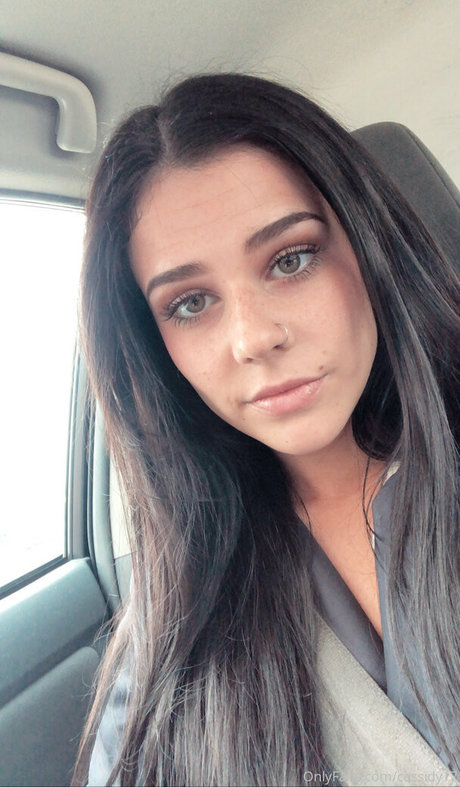 cassidy17 pornstar nude picture