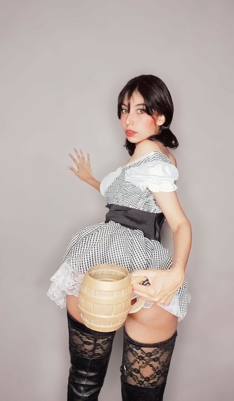 Lilywaifu art star photo