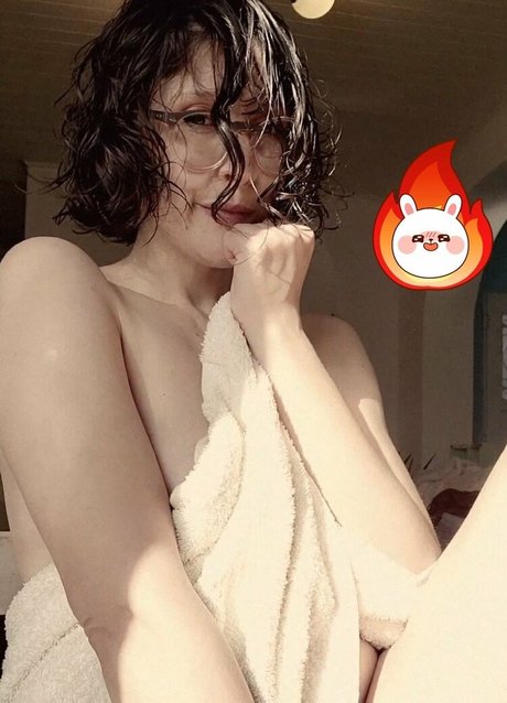 Space Bunny erotic star gallery