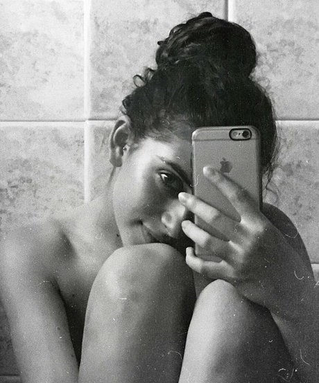 Martina Miticocchio star xxx pictures