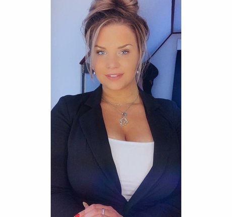Joyce Straten pornstar xxx images