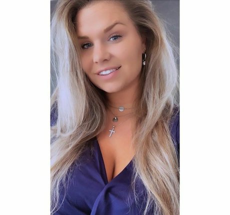 Joyce Straten pornographic actress pic