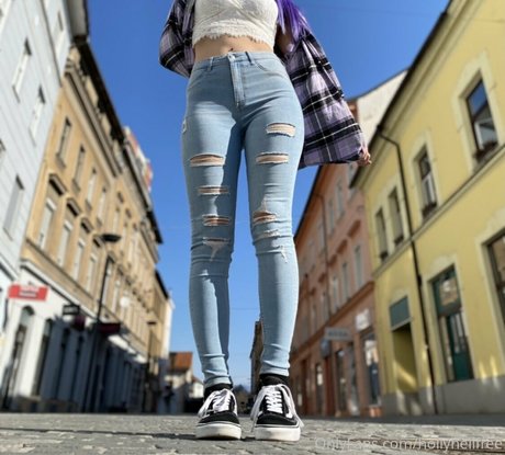 hollyhellfree pornstar adult photo