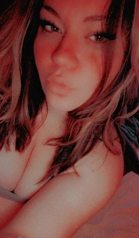 anisaraeann nude star images