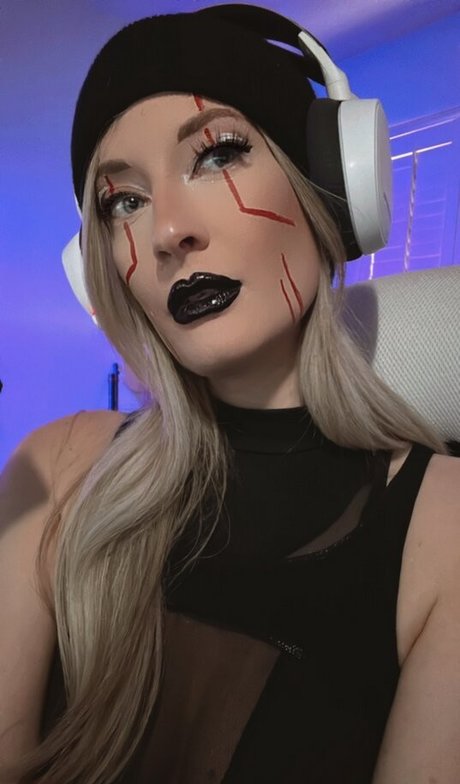 BasicWitGirl pornstar picture