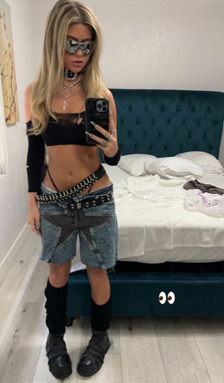 OliviacShaffer pretty star galleries