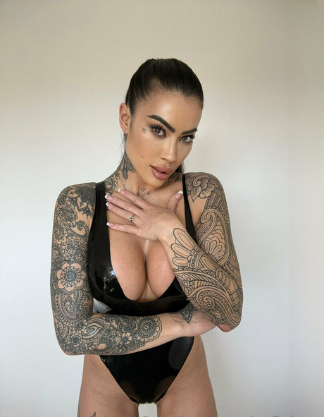 sofialeex pornstar pic