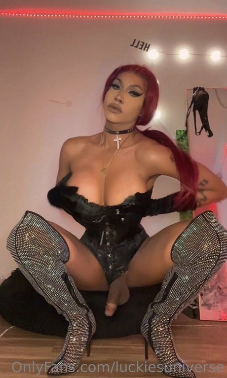 luckiesuniverse sex actress gallery