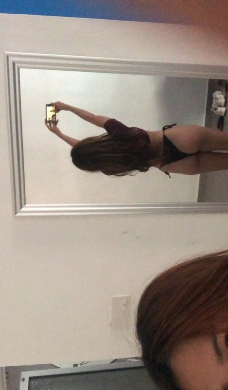 Clareee Asmr nude model gallery
