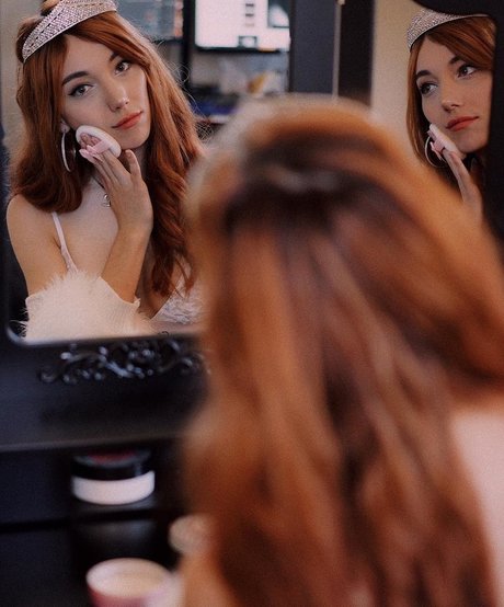 moonstreuxx free pornstar archive