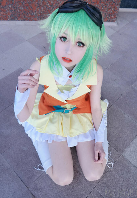 Anzujaamu sex pornstar gallery