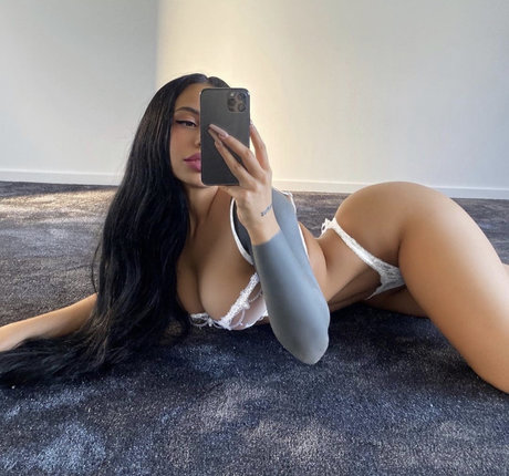 Gina Savage nudes pornstar galleries