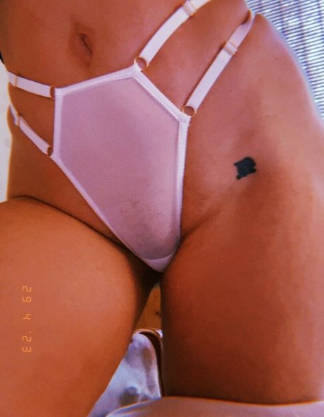 La Mala Rodriguez star nude picture