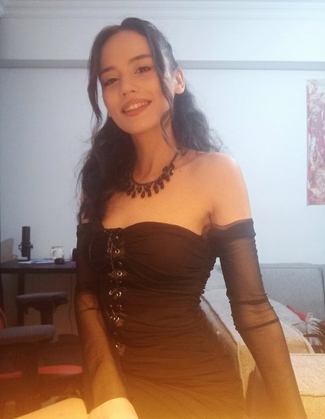 secretary onlyfans top image