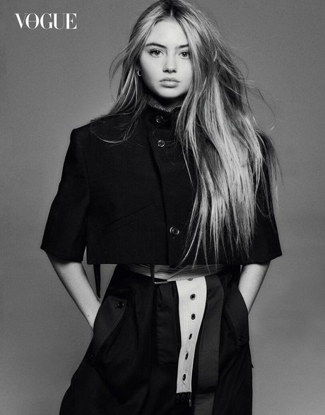 Leni Olumi Klum model nice img