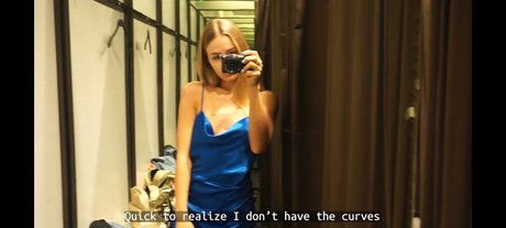 itsSky porn model archive
