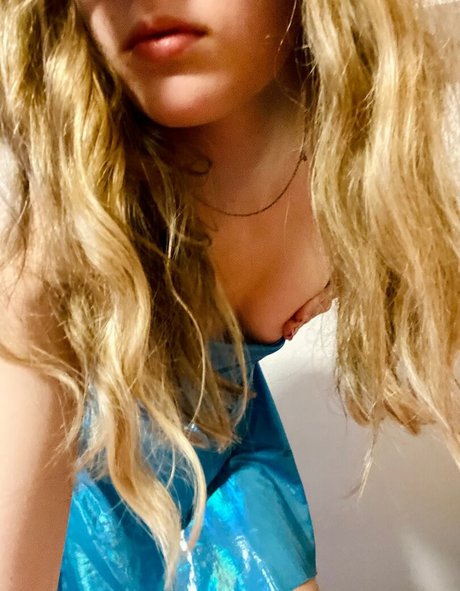 Qtiebuns ASMR pornstar xxx photo